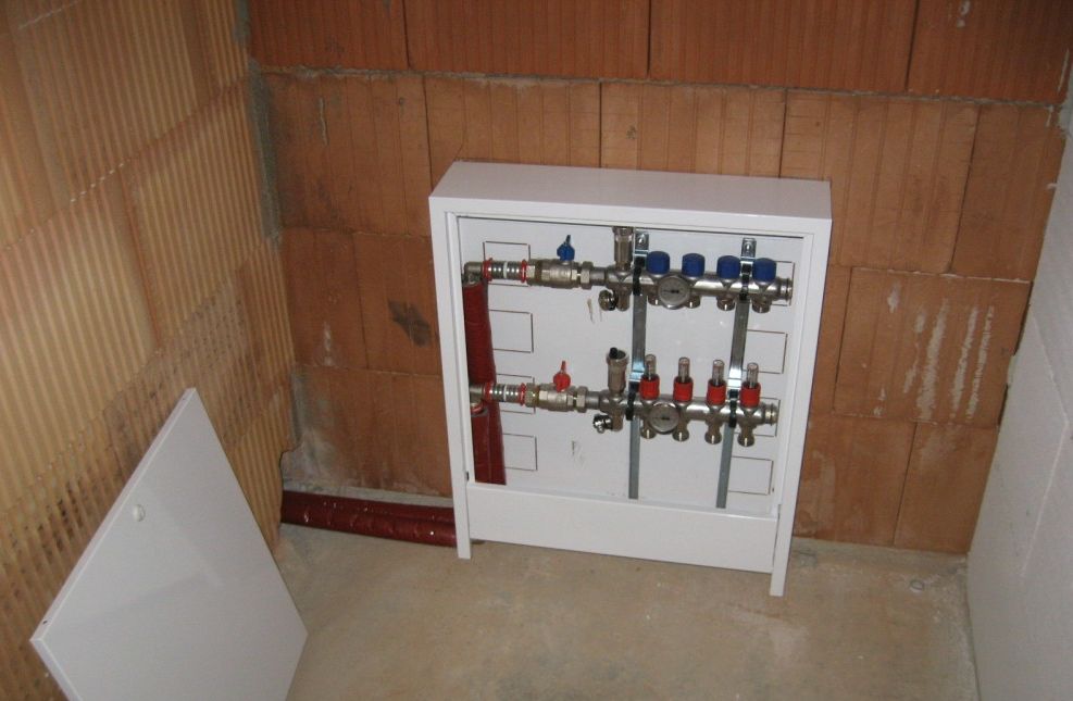 WATERFLOW skrinka RK povrchová 16 1120/580/110 (14-16) ORN-7