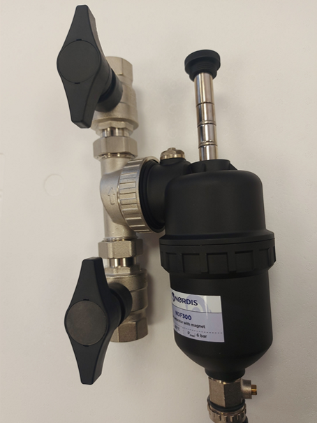 Magnetický odlučovací filter 1" NORDIS pre 6 -16KW